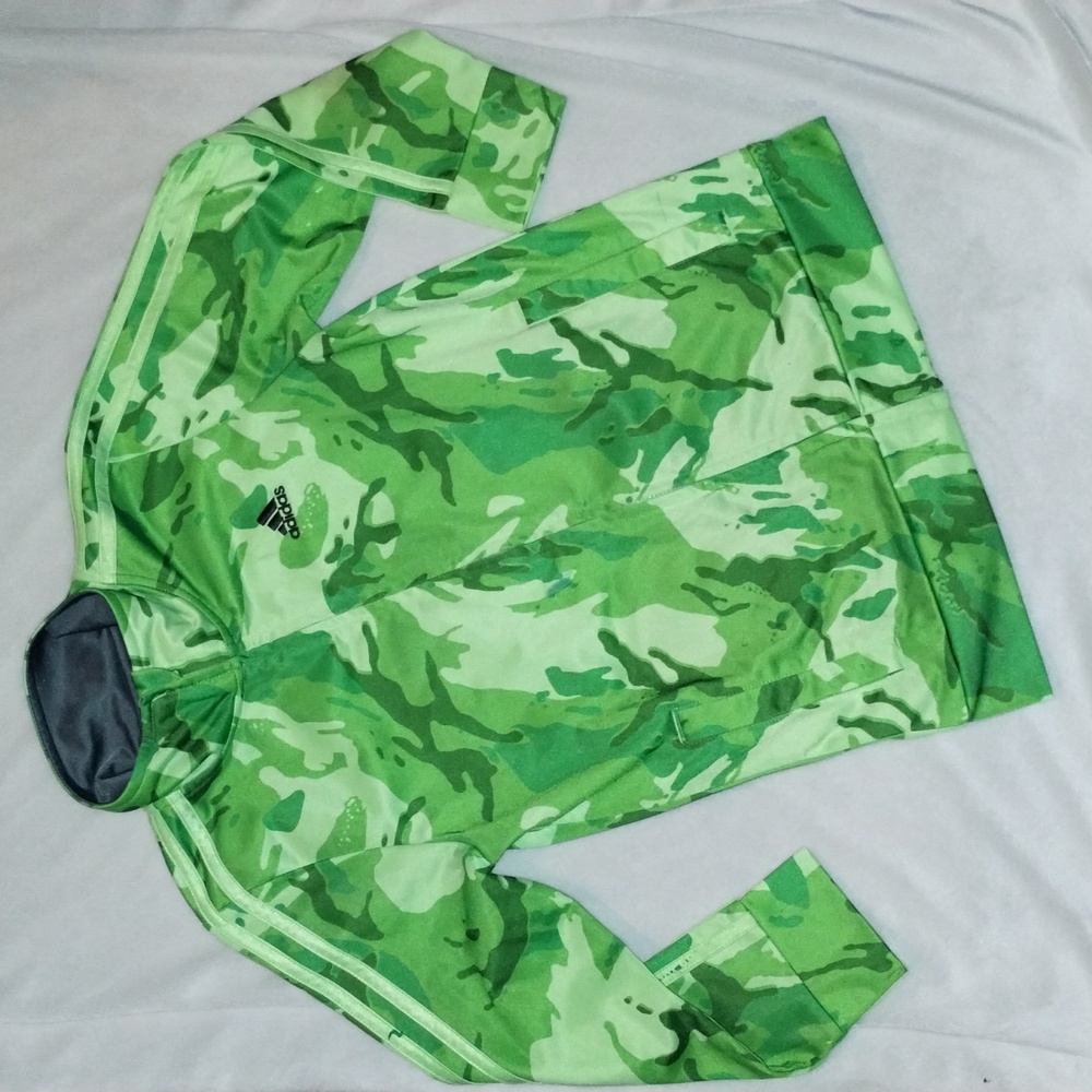 Size 7 Adidas Zip